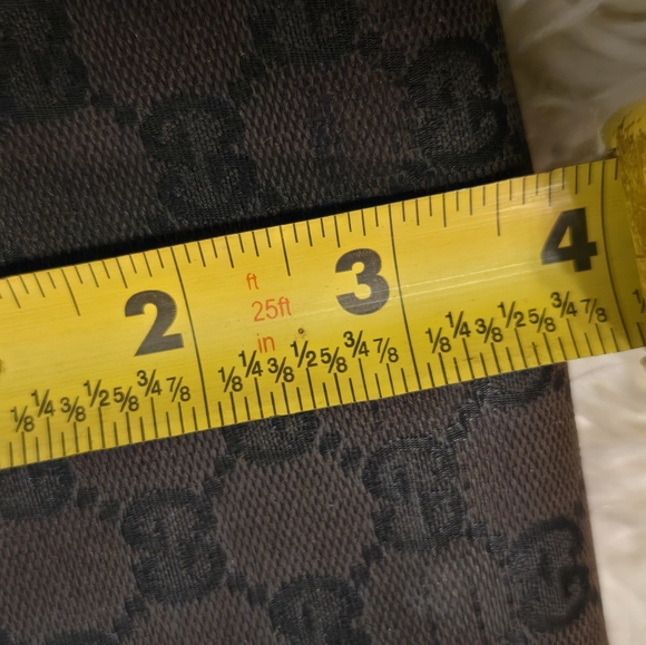 Gucci Brown GG Patterned Wallet - Picture 10 of 15